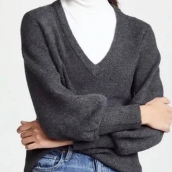 Madwell Preppy Casual Wool Blend V Neck Charcoal Gray Sweater XS - Picture 2 of 9